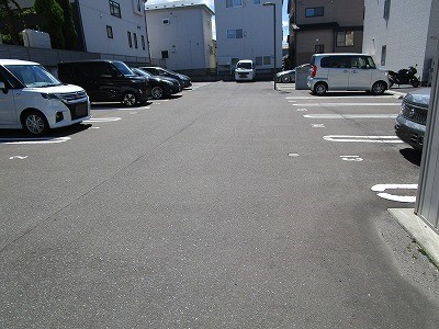 プリンスコート根城A 101号室