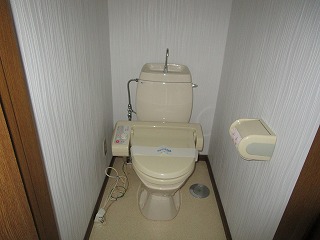 ペトロハイム F号室