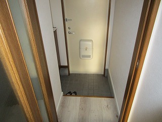 ペトロハイム F号室