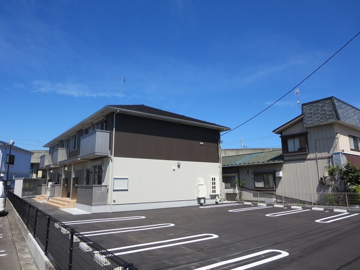 メゾンシュシュ小中野 103号室