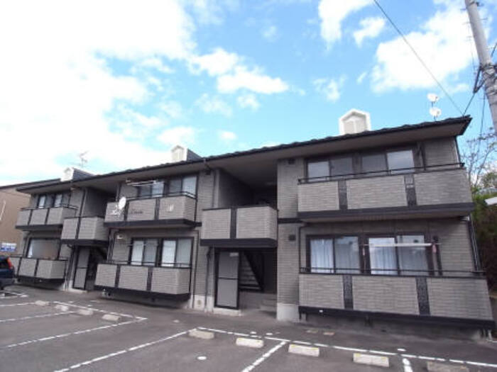 ハーフムーン　B203号室