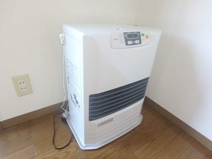 ソルジェンテ B号室