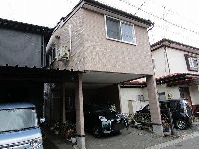 石田貸家