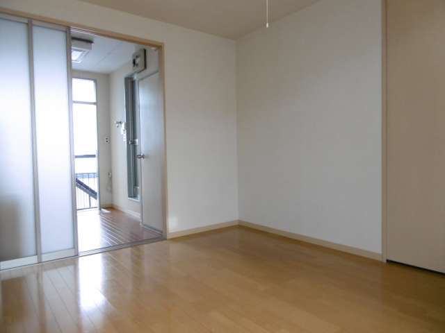 ラインハイツ 5号室