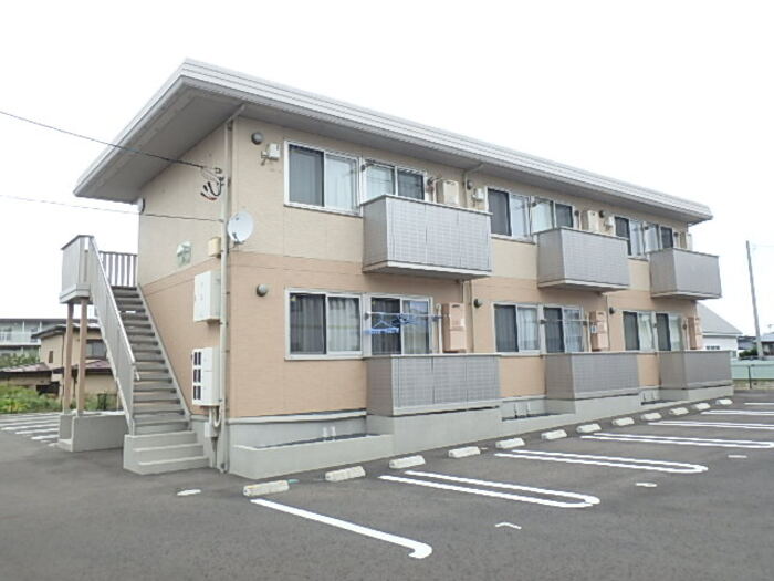 アヴェニール白銀Ｂ　201号室