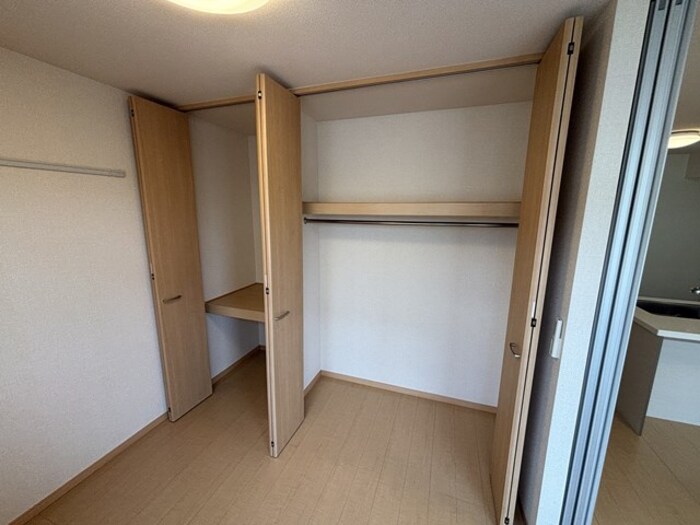 モンテローザ小待B 105号室