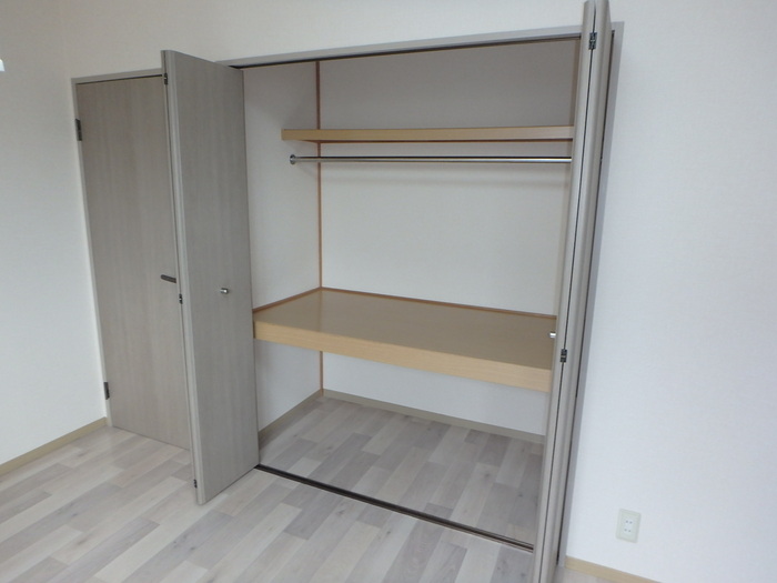 セジュール関川B 101号室