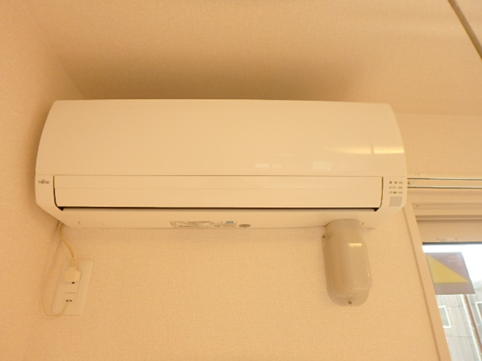ヴィラ・モンテローザ B 205号室