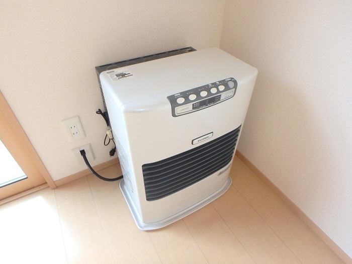 スクエアパーク諏訪 C102号室