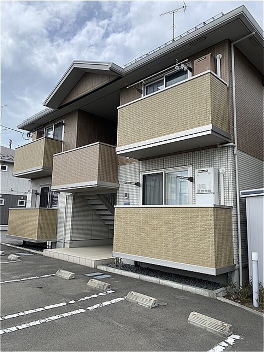 コモライズ新井田西　A101号室