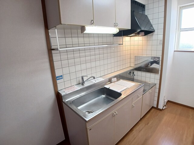 サンバティーク湊B
