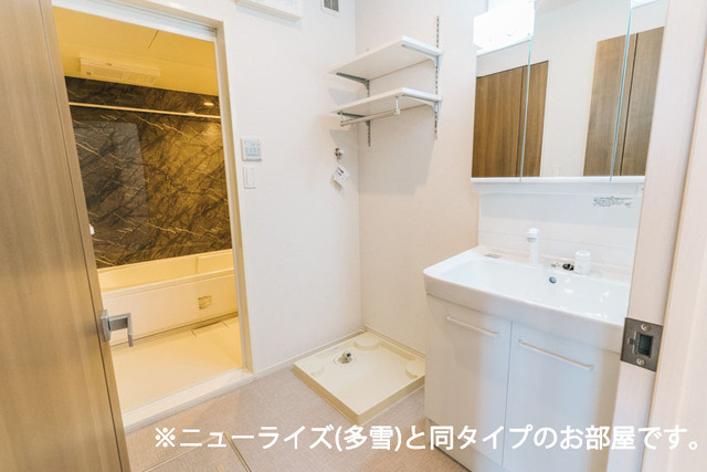 シエル白山B